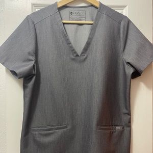 Figs Casma Three Pocket Scrub Top